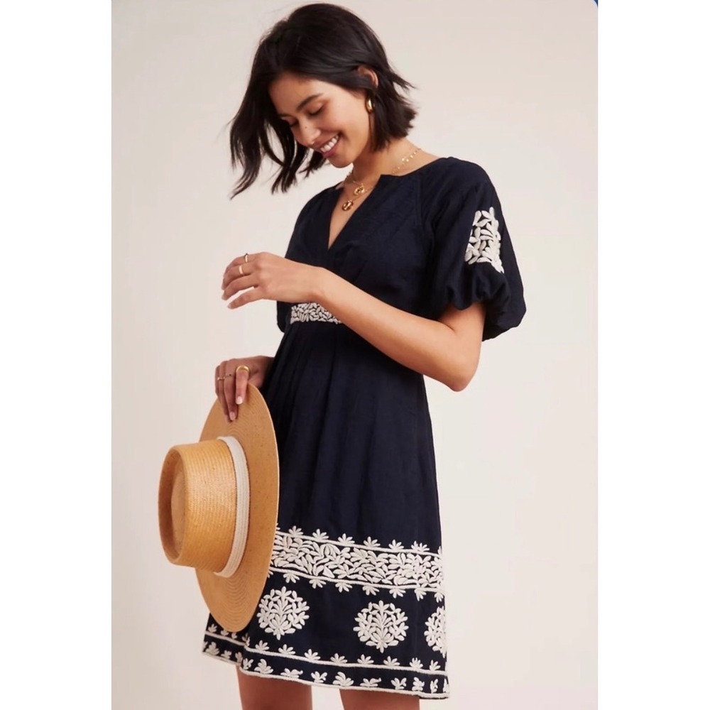 Anthropologie‎ Orla Mini Dress Embroidered Puff Sleeve V-Neck Navy Blue Cream 12